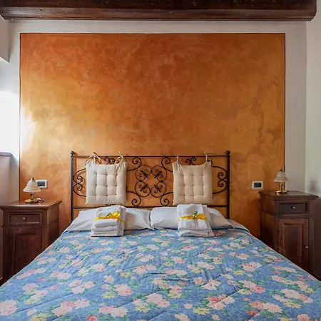 Collelignani Farm stay